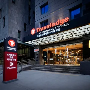 Travelodge Myeongdong Hall סיאול