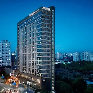 4* Otel Fairfield By Marriott