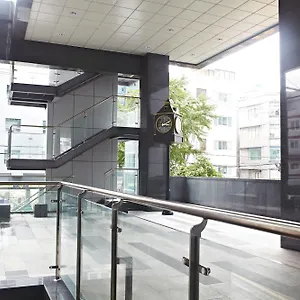 2* Hotel Rainbow Myeongdong