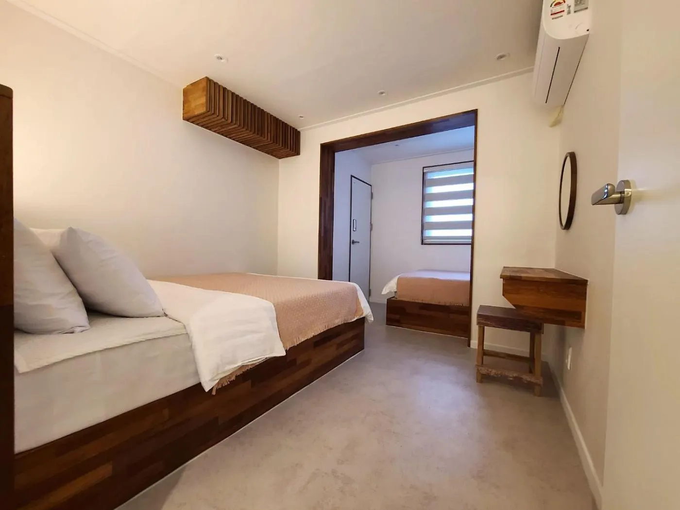 Apartamento 6 Hongdae 5Br & 4Bath, Elevator, Free Wifi Seúl