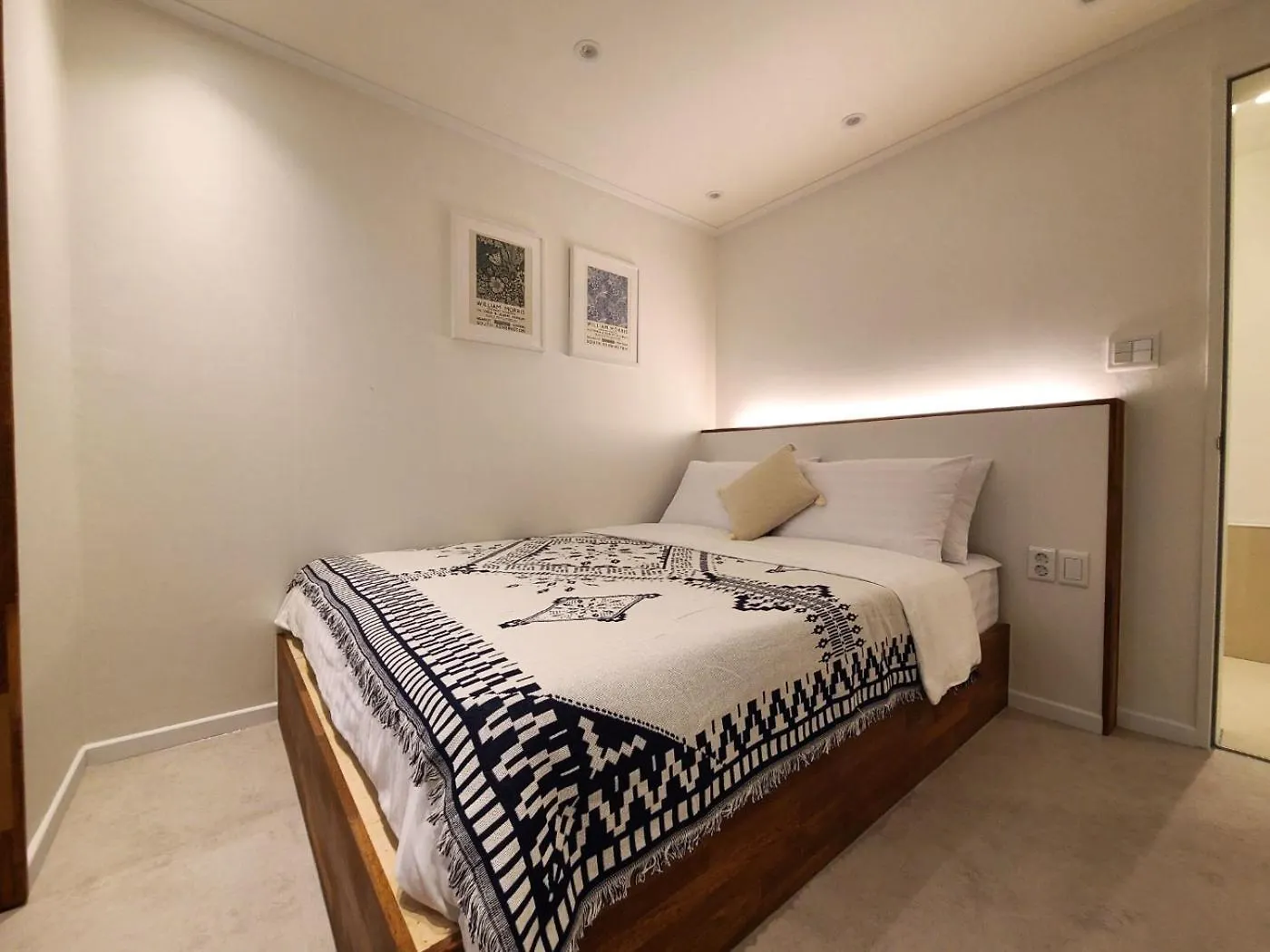 Apartamento 6 Hongdae 5Br & 4Bath, Elevator, Free Wifi Seúl 0*,