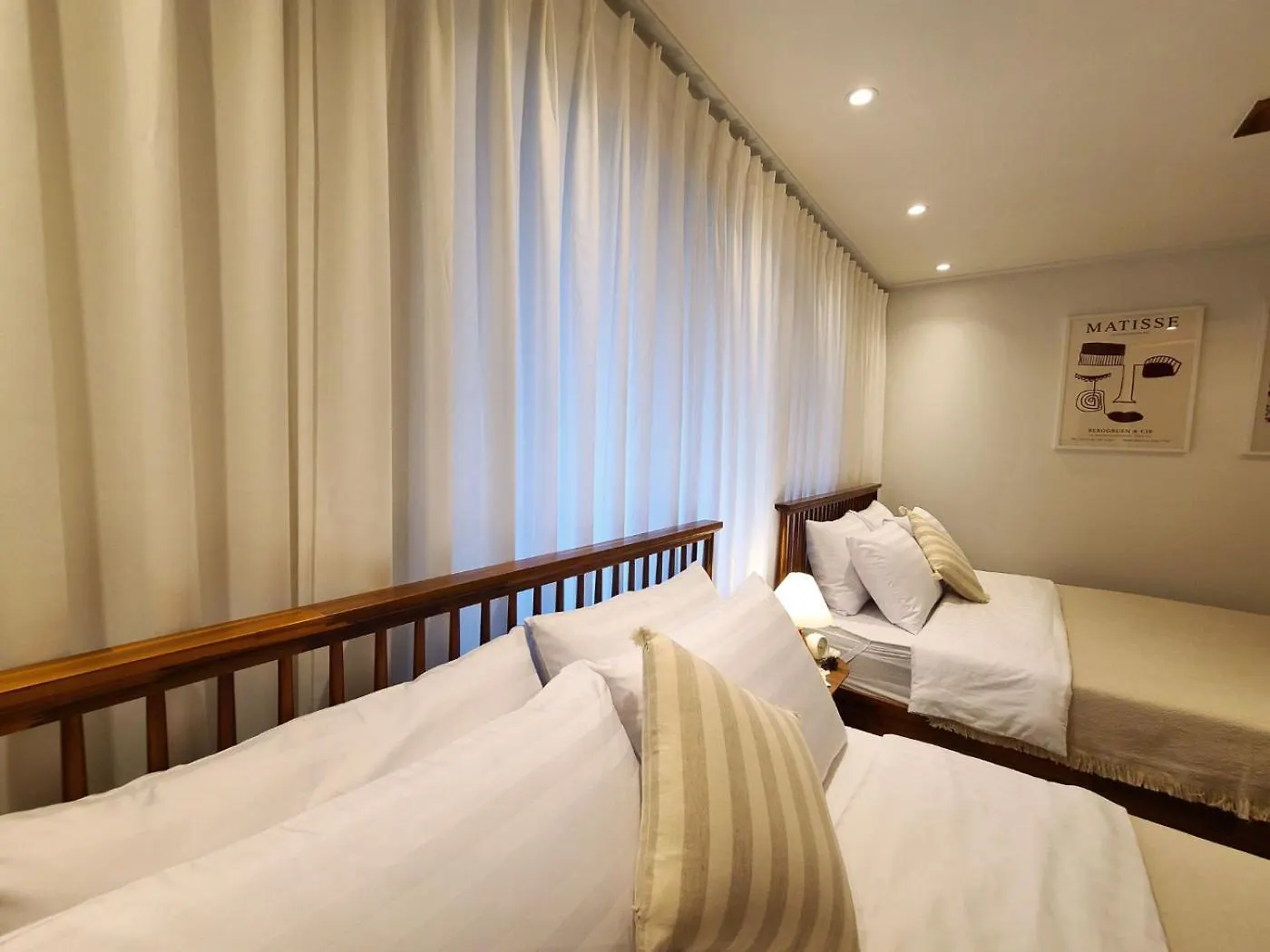 Apartamento 6 Hongdae 5Br & 4Bath, Elevator, Free Wifi Seúl 0*,