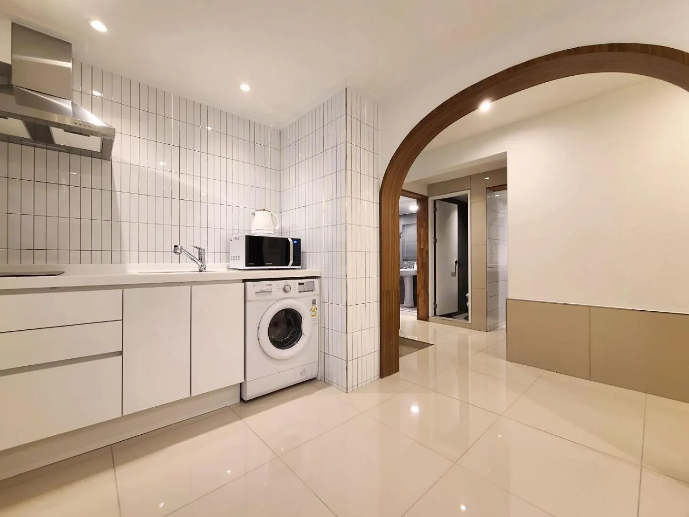 Soul Of Seoul 6 Hongdae 5Br & 4Bath, Elevator, Free Wifi Apartment